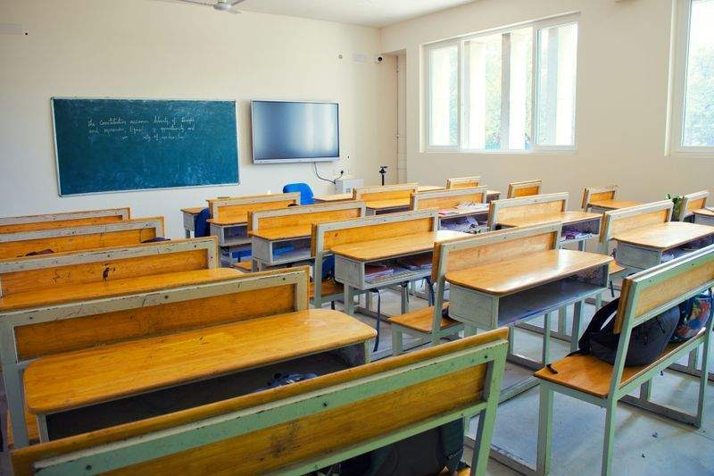 みらい学びアカデミー株式会社 3